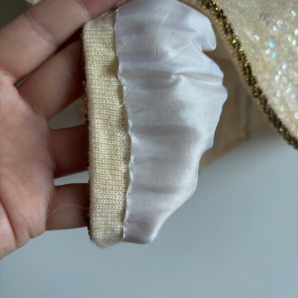 Amazing Iridescent Sequin Top with Jeweled Neckline - Vintage 50's-60's - Picture 10 of 14